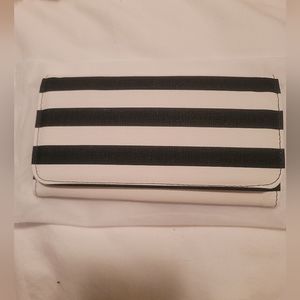 Kut From The Kloth Wallet, black and white stripe